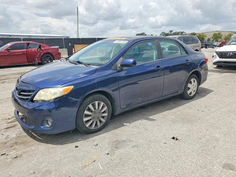2013 Toyota Corolla მანქანა იყიდება აუქციონზე, vin: 5YFBU4EE2DP142970, აუქციონის ნომერი: 53987246