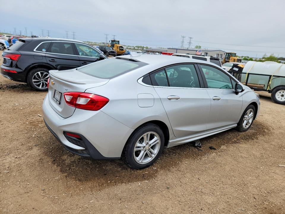 Продажа на аукционе авто 2017 Chevrolet Cruze, vin: 1G1BE5SM2H7257356, номер лота: 52234076