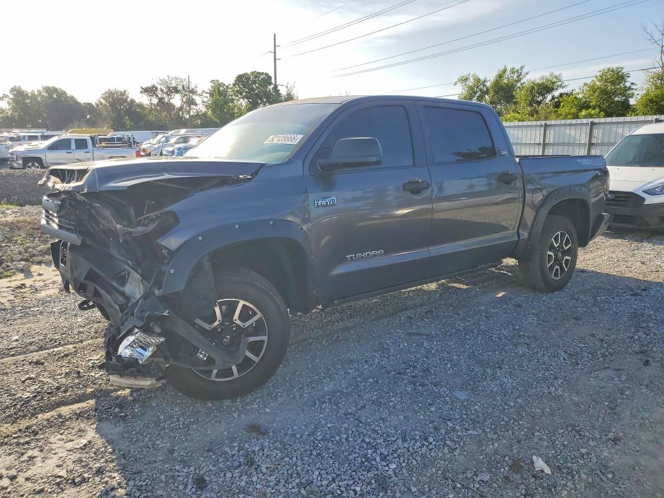 Auction sale of the 2015 Toyota Tundra, vin: 5TFDW5F16FX454282, lot number: 52128666