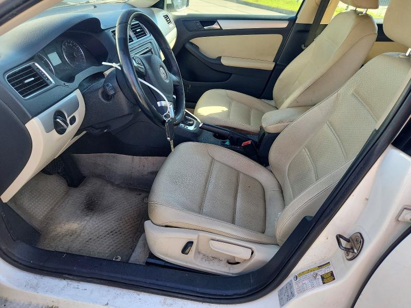 2013 Volkswagen Jetta მანქანა იყიდება აუქციონზე, vin: 3VWDP7AJ5DM201566, აუქციონის ნომერი: 53220996