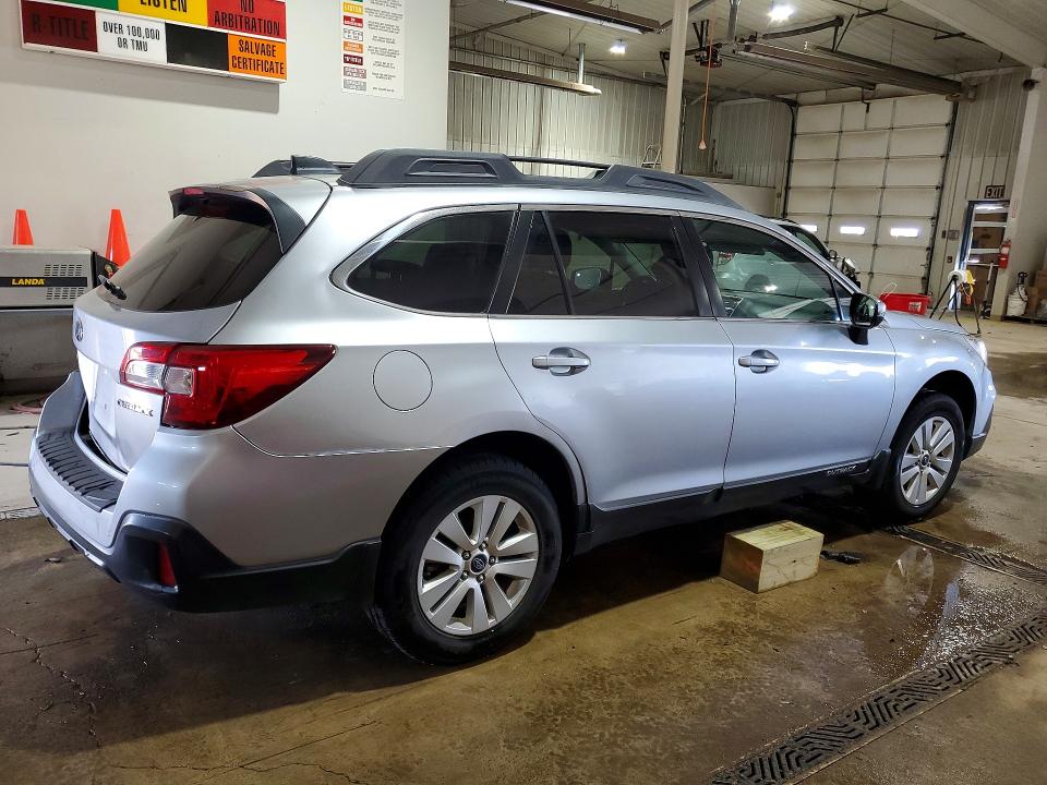 Продажа на аукционе авто 2018 Subaru Outback, vin: 4S4BSAFC2J3204384, номер лота: 53819116