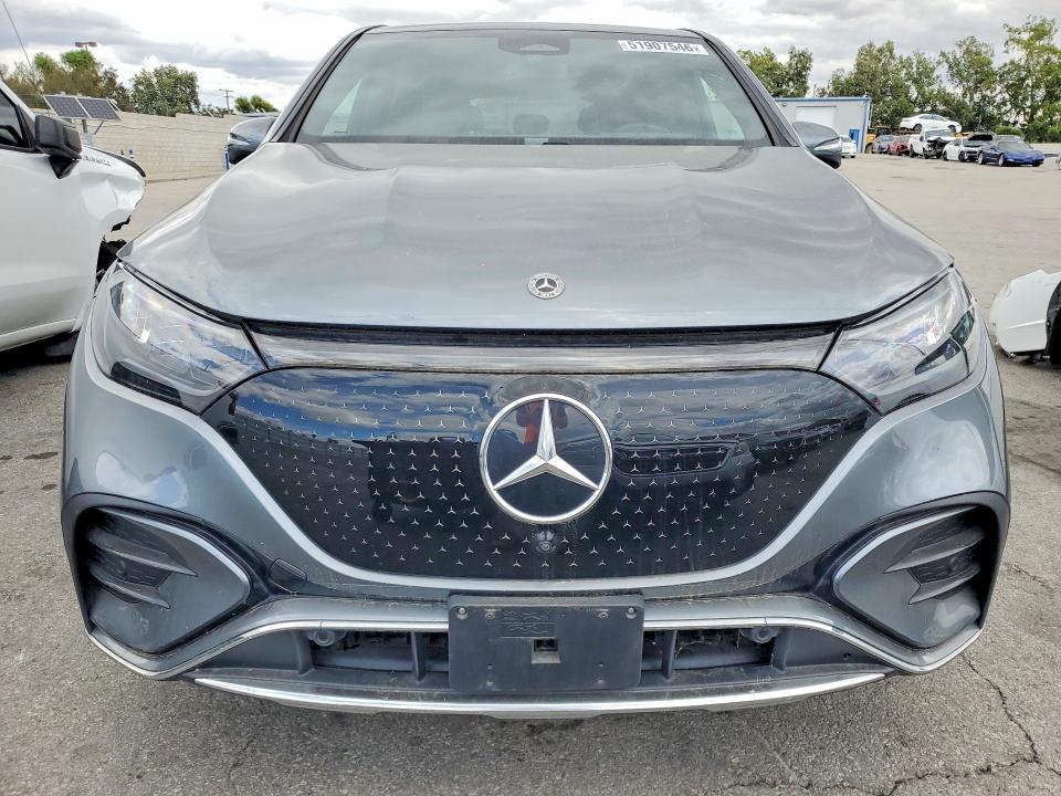 51907546 :رقم المزاد ، 4JGGM1CB9SA058803 vin ، 2025 Mercedes-benz Eqe Suv مزاد بيع
