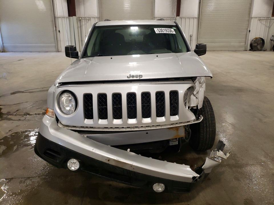 53019336 :رقم المزاد ، 1C4NJRBB6CD686922 vin ، 2012 Jeep Patriot مزاد بيع