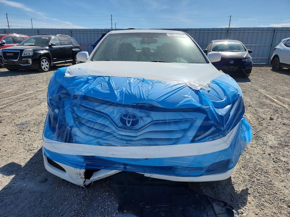 50779036 :رقم المزاد ، 4T1BF3EK0AU570069 vin ، 2010 Toyota Camry مزاد بيع