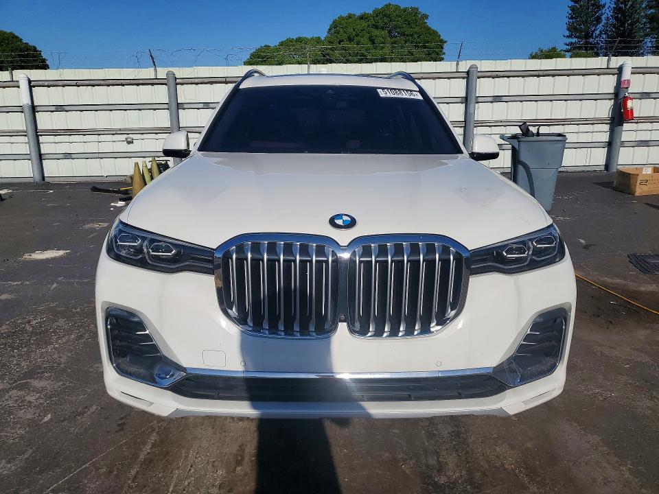 51088156 :رقم المزاد ، 5UXCW2C02M9H35987 vin ، 2021 Bmw X7 مزاد بيع