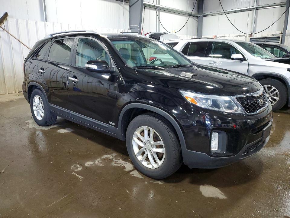 2014 Kia Sorento მანქანა იყიდება აუქციონზე, vin: 5XYKTCA69EG477015, აუქციონის ნომერი: 54903936