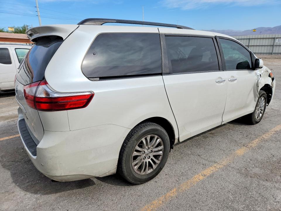51176076 :رقم المزاد ، 5TDYK3DC4GS722291 vin ، 2016 Toyota Sienna مزاد بيع