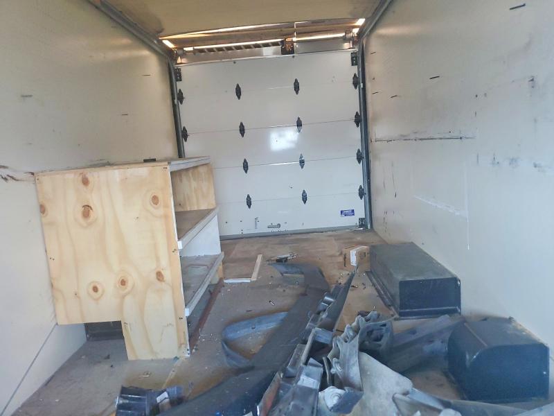 52344086 :رقم المزاد ، 1GB0GSF75N1235768 vin ، 2022 Chev Express G3500 مزاد بيع