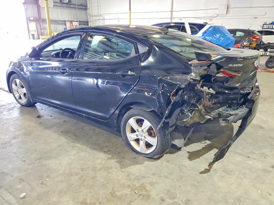 52809756 :رقم المزاد ، KMHDH4AE3DU962735 vin ، 2013 Hyundai Elantra مزاد بيع