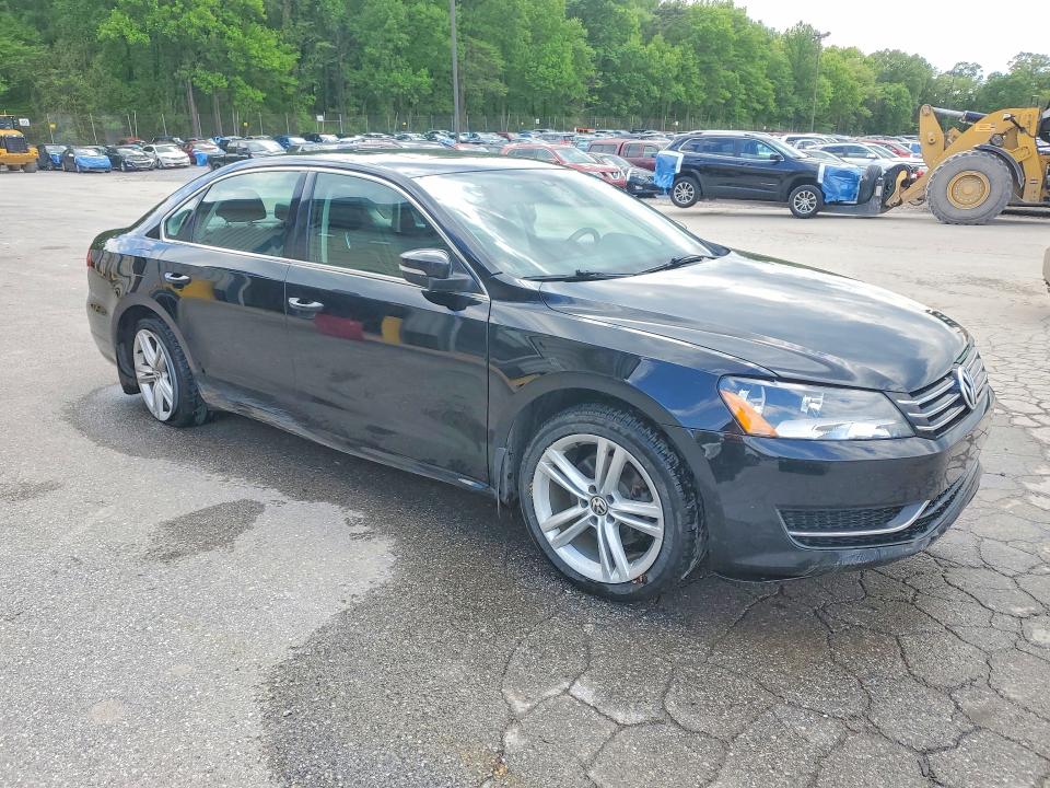 Продаж на аукціоні авто 2014 Volkswagen Passat, vin: 1VWBT7A30EC082087, номер лоту: 52856176