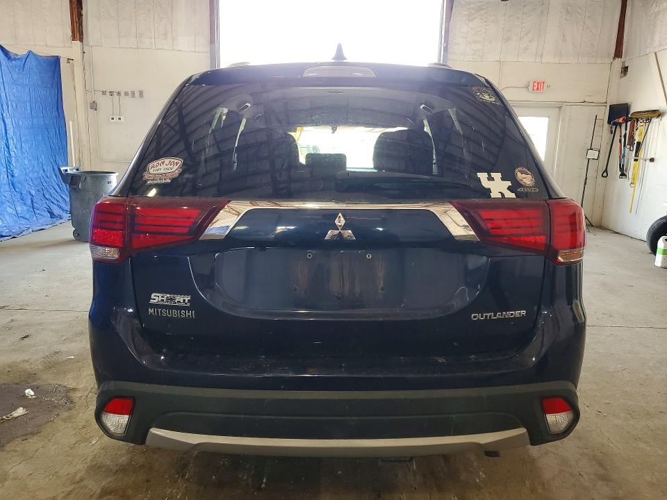 Продажа на аукционе авто 2018 Mitsubishi Outlander, vin: JA4AZ3A35JZ056981, номер лота: 54975606