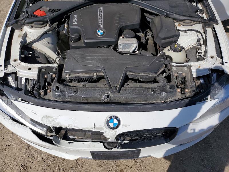 52761616 :رقم المزاد ، WBA3B3C50FF546333 vin ، 2015 Bmw 328 مزاد بيع