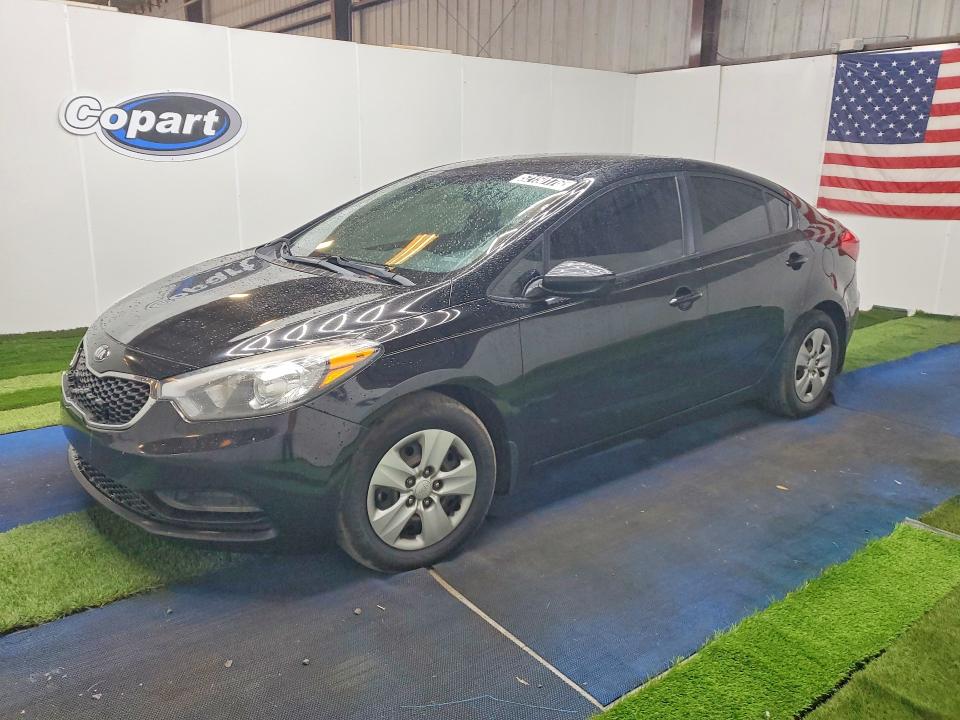 2014 Kia Forte მანქანა იყიდება აუქციონზე, vin: KNAFK4A62E5245808, აუქციონის ნომერი: 52150176