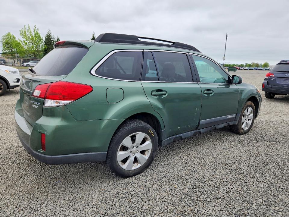 Auction sale of the 2010 Subaru Outback, vin: 4S4BRBCC8A3370754, lot number: 51856106