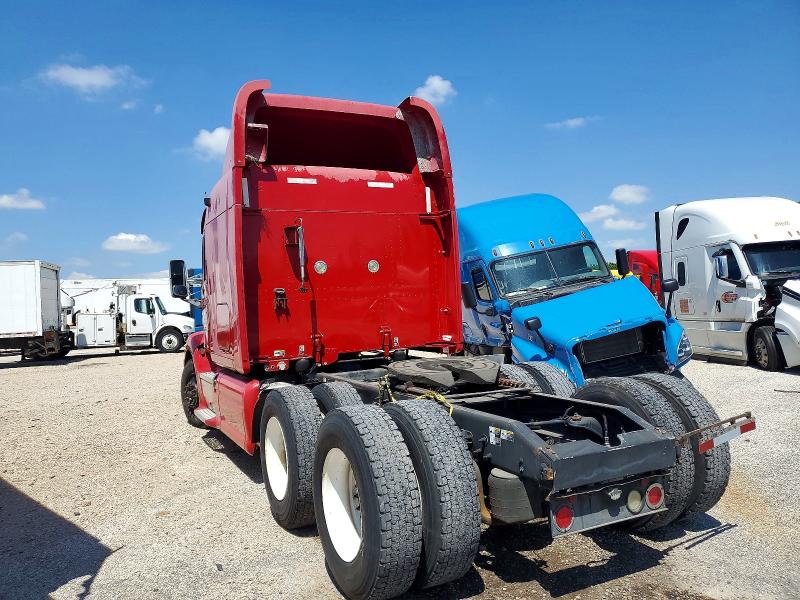 53548746 :رقم المزاد ، 1XP4D49X1CD131866 vin ، 2012 Peterbilt 587 مزاد بيع