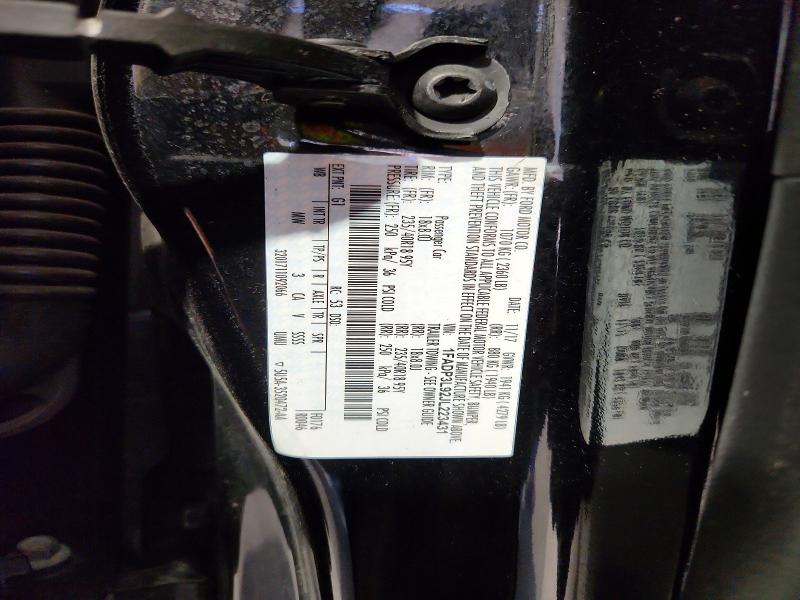 53627056 :رقم المزاد ، 1FADP3L92JL223431 vin ، 2018 Ford Focus مزاد بيع