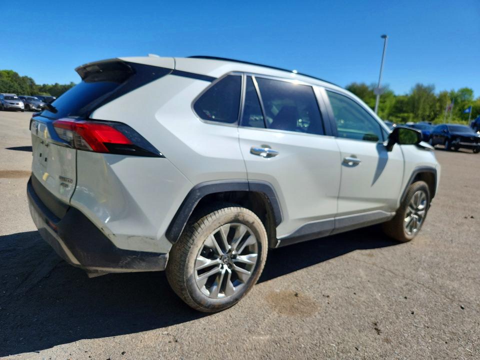 Auction sale of the 2022 Toyota Rav4, vin: JTMN1RFV6ND085629, lot number: 53472276