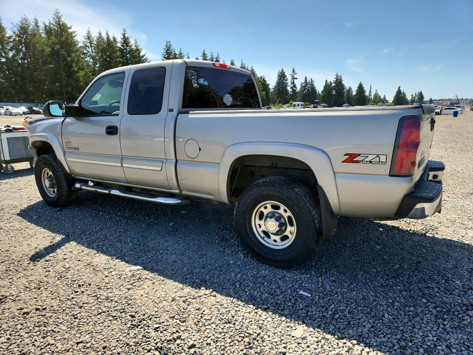 Продажа на аукционе авто 2004 Chevrolet Silverado, vin: 1GCHK29284E369632, номер лота: 54925866