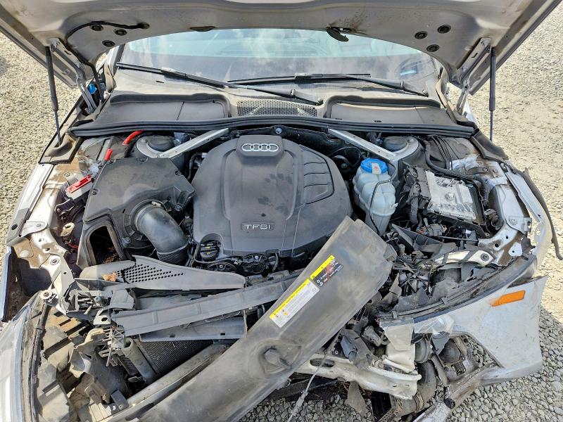 Продажа на аукционе авто 2018 Audi A4, vin: WAUFNAF4XJA121008, номер лота: 53194226