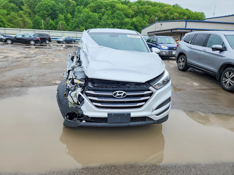 54295026 :رقم المزاد ، KM8J23A43HU285939 vin ، 2017 Hyundai Tucson مزاد بيع