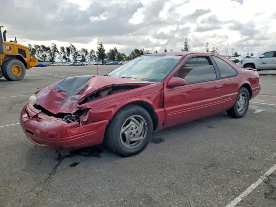 1997 Ford Thunderbird მანქანა იყიდება აუქციონზე, vin: 1FALP62W1VH163008, აუქციონის ნომერი: 52224986