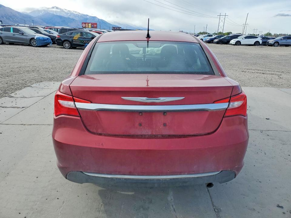 53430466 :رقم المزاد ، 1C3CCBAB7DN646598 vin ، 2013 Chrysler 200 مزاد بيع