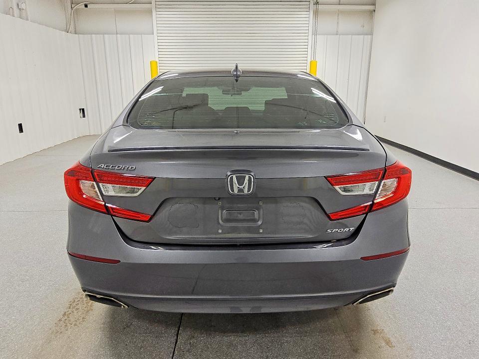 2018 Honda Accord მანქანა იყიდება აუქციონზე, vin: 1HGCV1F37JA263668, აუქციონის ნომერი: 53530896