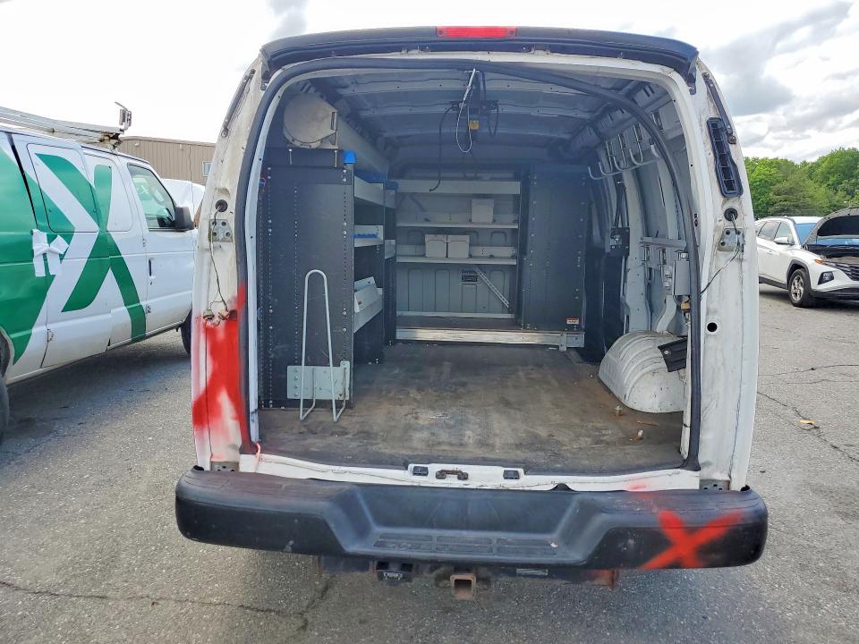53002246 :رقم المزاد ، 1GCWGFCF7F1159867 vin ، 2015 Chevrolet Express G2500 مزاد بيع