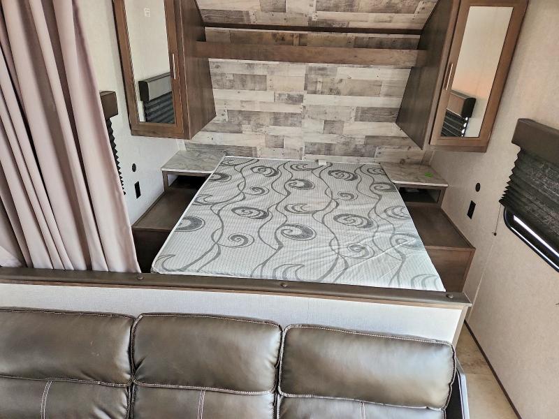 Продаж на аукціоні авто 2021 Keystone Rv Coleman, vin: 4YDT27423MH930829, номер лоту: 54655996