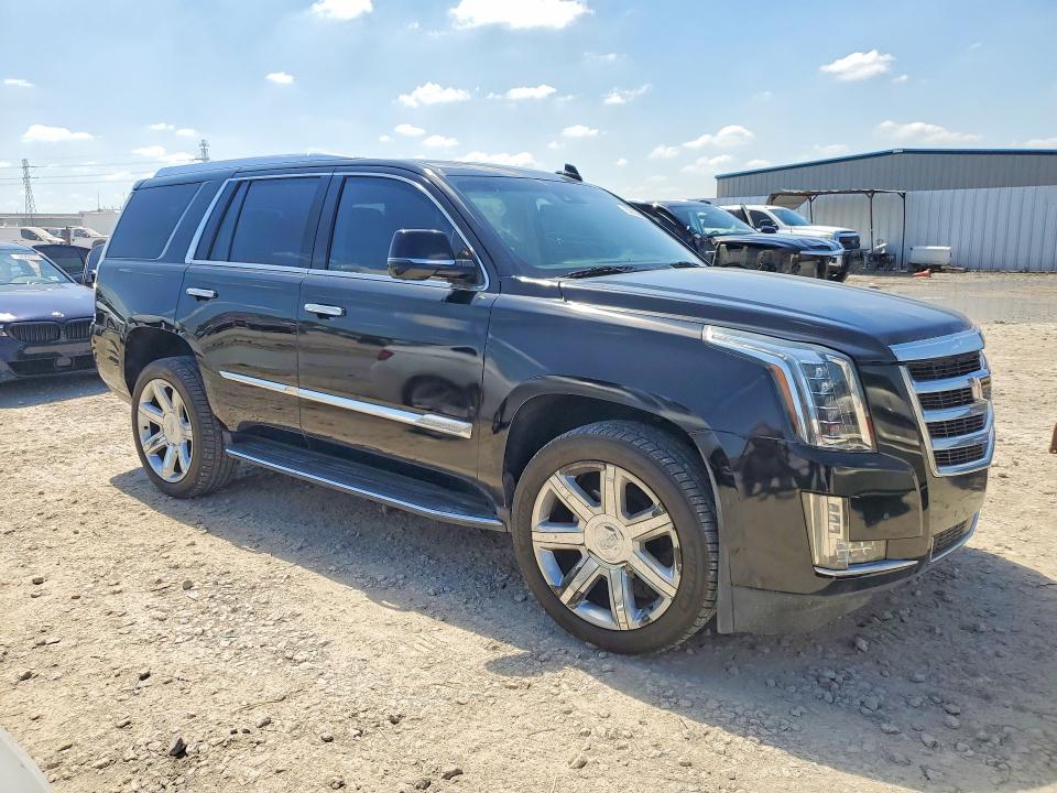 2017 Cadillac Escalade მანქანა იყიდება აუქციონზე, vin: 1GYS3BKJ9HR132595, აუქციონის ნომერი: 53633956