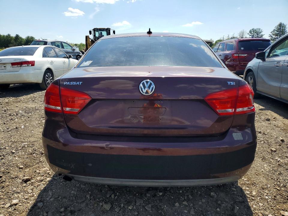 2014 Volkswagen Passat მანქანა იყიდება აუქციონზე, vin: 1VWAT7A34EC031266, აუქციონის ნომერი: 52125286