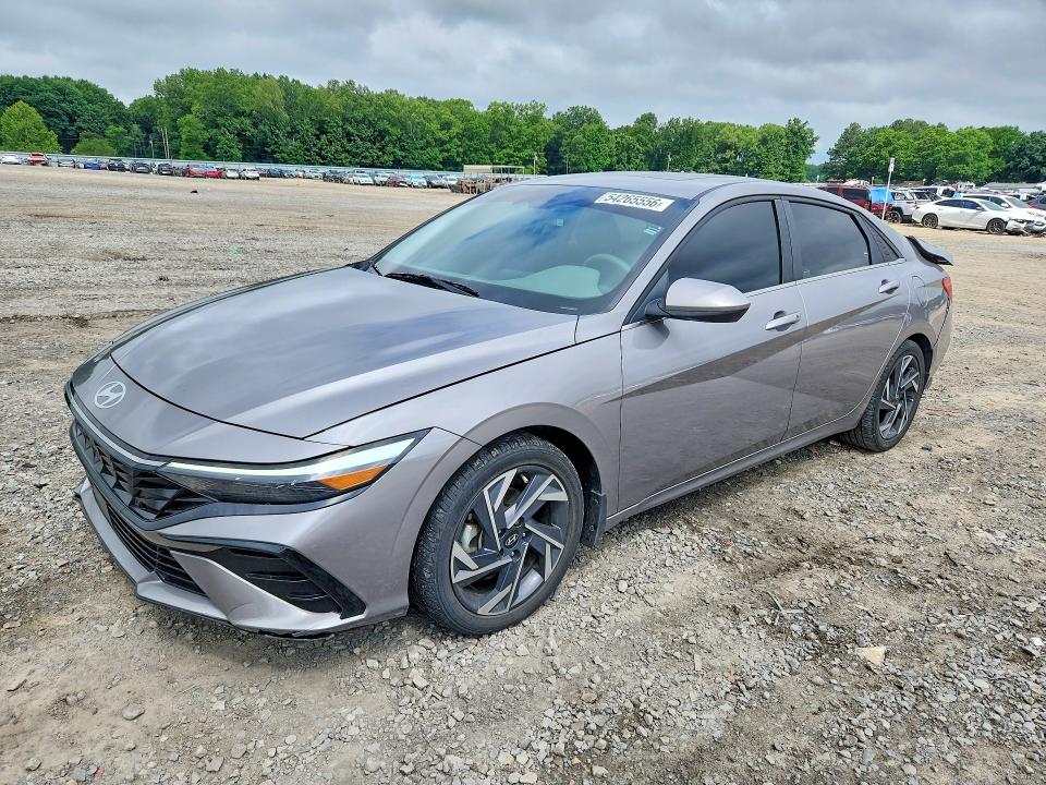Auction sale of the 2024 Hyundai Elantra, vin: KMHLS4DG2RU838070, lot number: 54265556