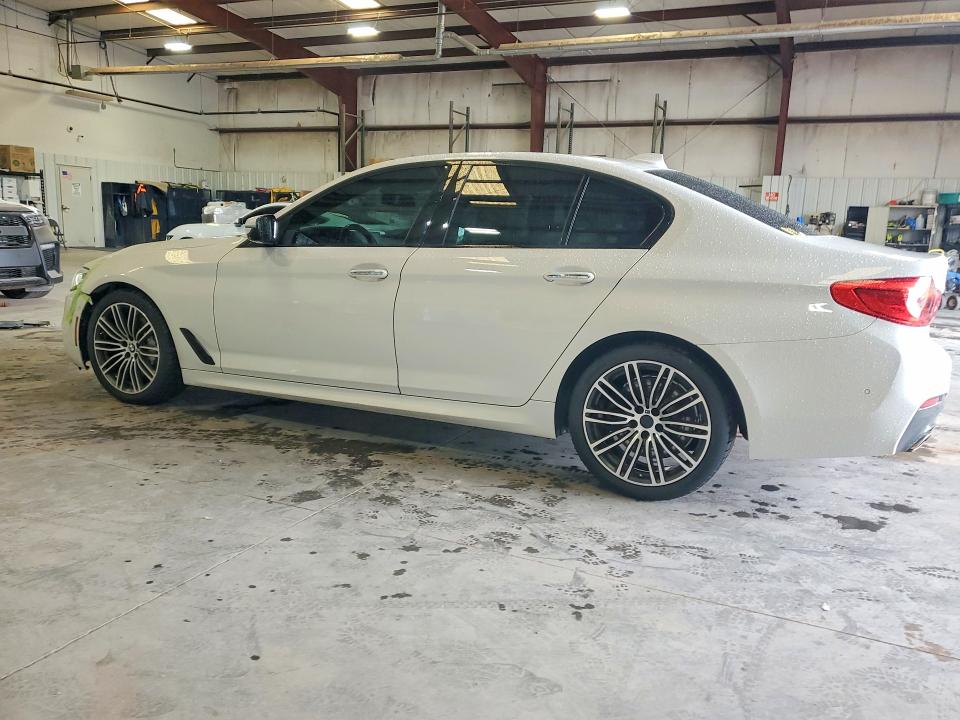 55041136 :رقم المزاد ، WBAJE5C51HG477661 vin ، 2017 Bmw 540 مزاد بيع