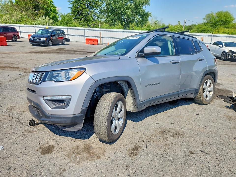 2017 Jeep Compass მანქანა იყიდება აუქციონზე, vin: 3C4NJDBB9HT672274, აუქციონის ნომერი: 53516206