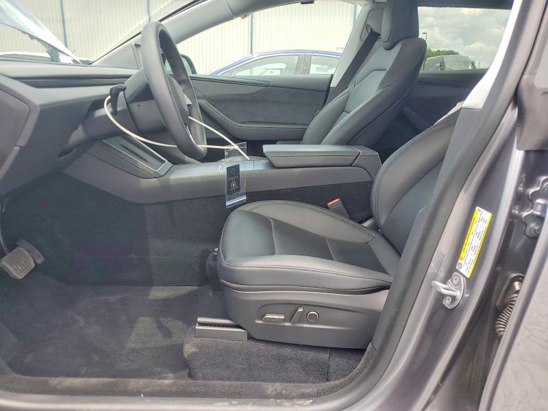 54997196 :رقم المزاد ، 7SAYGDED2TF525166 vin ، 2026 Tesla Model Y مزاد بيع