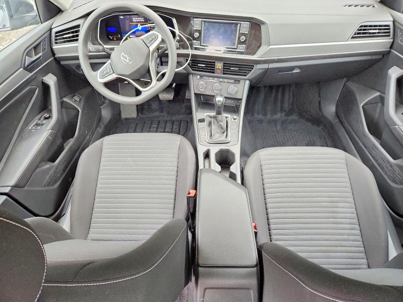 54131366 :رقم المزاد ، 3VWCM7BU2NM004014 vin ، 2022 Volkswagen Jetta مزاد بيع