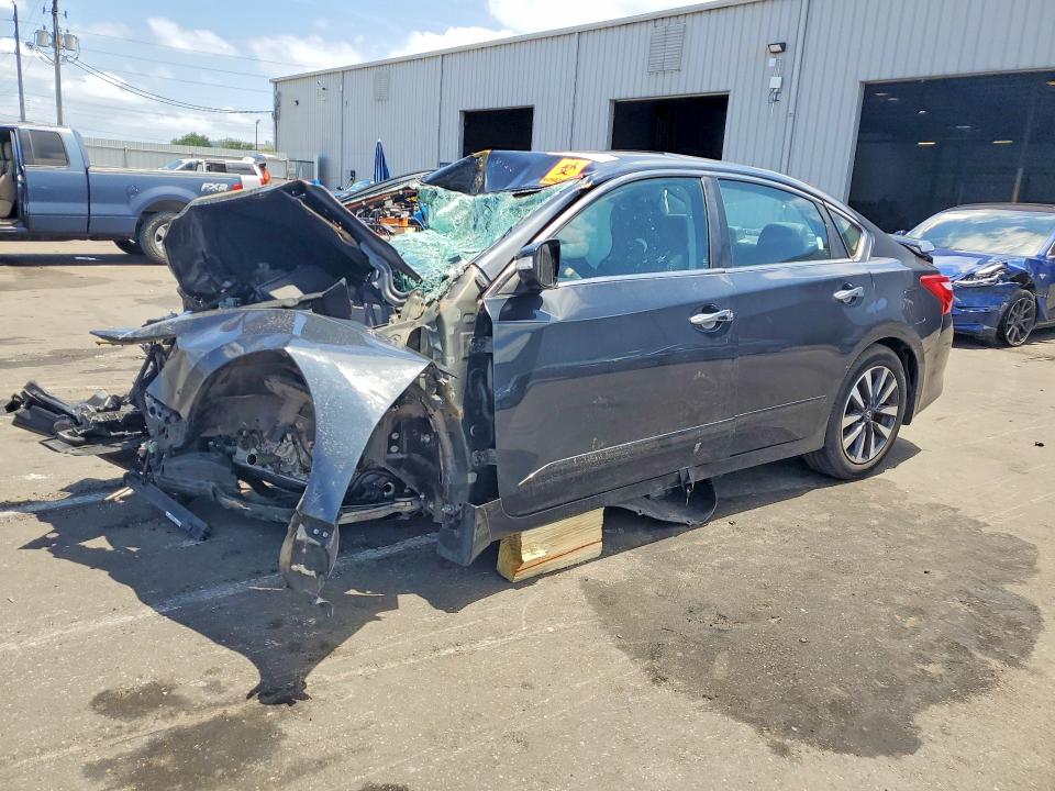 Продажа на аукционе авто 2017 Nissan Altima, vin: 1N4AL3AP1HC146433, номер лота: 53899876