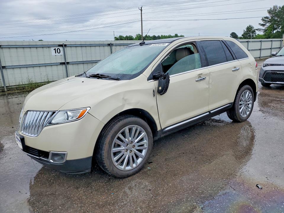 Продаж на аукціоні авто 2015 Lincoln Townhouse Mkx, vin: 2LMDJ6JK9FBL30857, номер лоту: 52036436