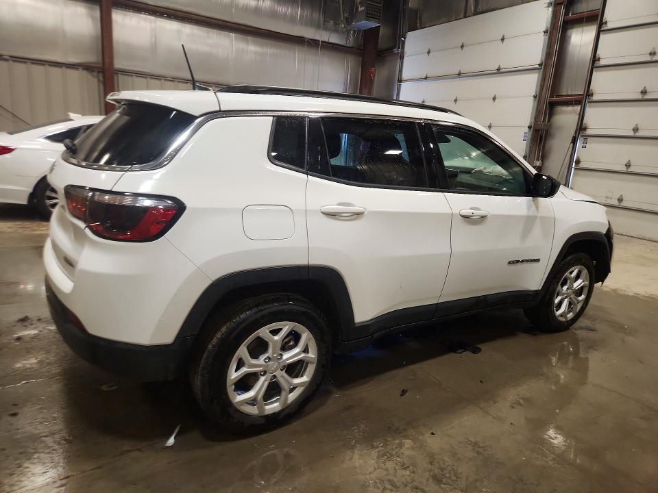 2024 Jeep Compass მანქანა იყიდება აუქციონზე, vin: 3C4NJDBN4RT109404, აუქციონის ნომერი: 54667386