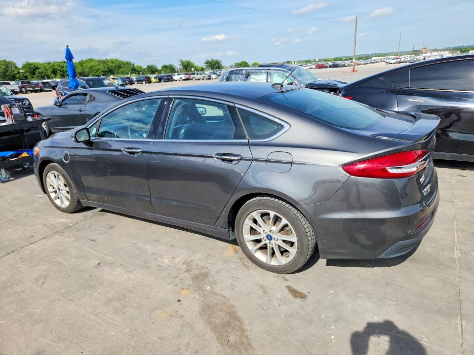 2019 Ford Fusion მანქანა იყიდება აუქციონზე, vin: 3FA6P0SU9KR157802, აუქციონის ნომერი: 52784686