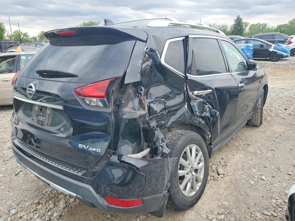 Продаж на аукціоні авто 2020 Nissan Rogue, vin: KNMAT2MV5LP519828, номер лоту: 51438126
