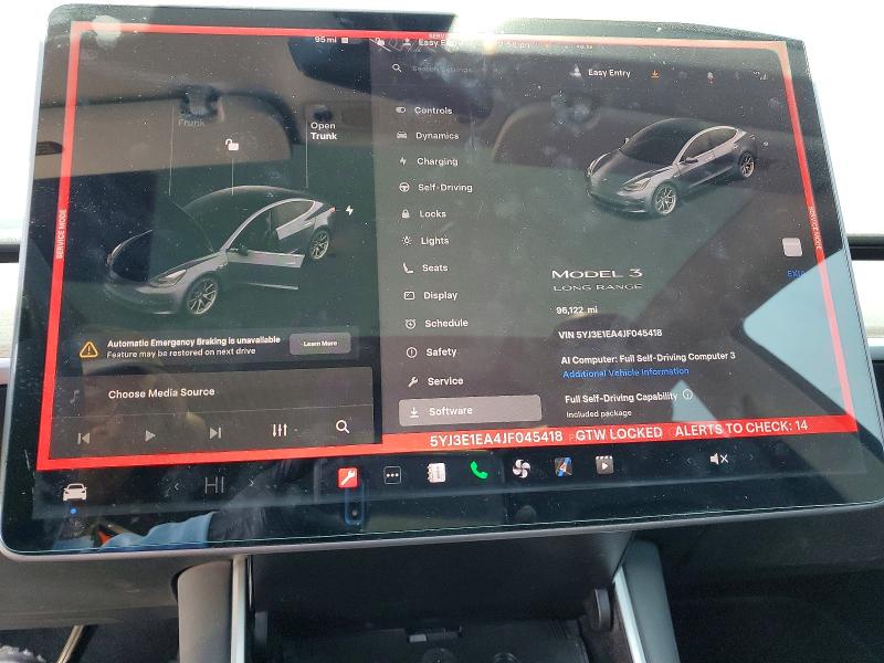 52870786 :رقم المزاد ، 5YJ3E1EA4JF045418 vin ، 2018 Tesla Model 3 مزاد بيع