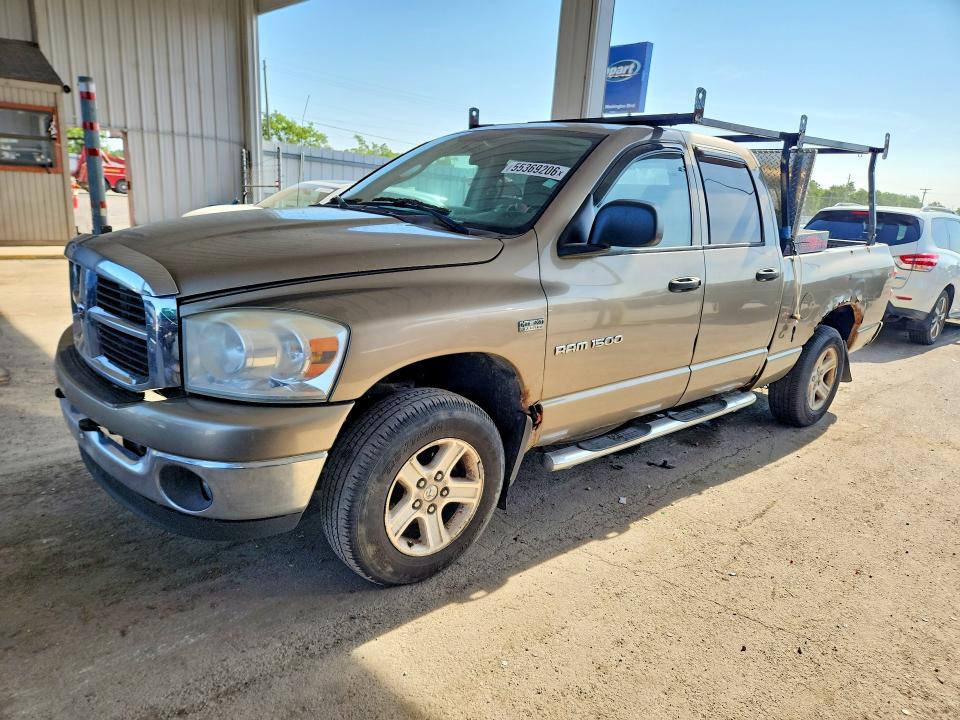 55369206 :رقم المزاد ، 1D7HU182X7S184354 vin ، 2007 Dodge Ram 1500 مزاد بيع