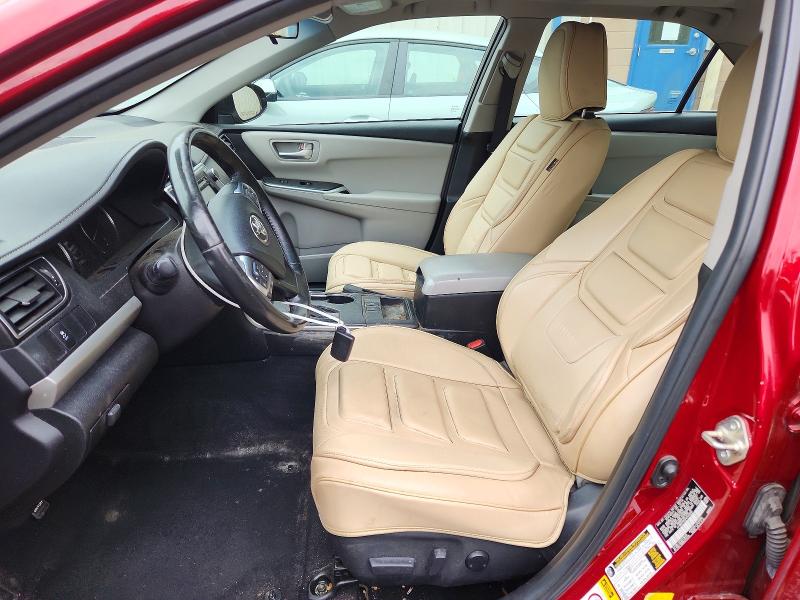 2015 Toyota Camry Hybrid მანქანა იყიდება აუქციონზე, vin: 4T1BD1FK2FU143220, აუქციონის ნომერი: 52612526