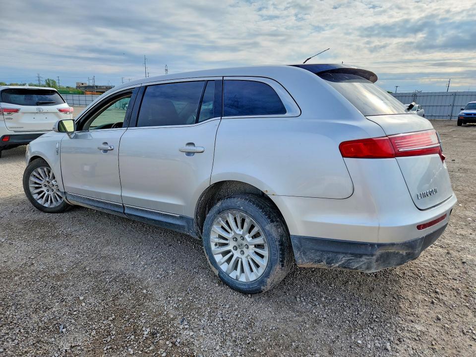2010 Lincoln Mkt მანქანა იყიდება აუქციონზე, vin: 2LMHJ5AR8ABJ30456, აუქციონის ნომერი: 52056676