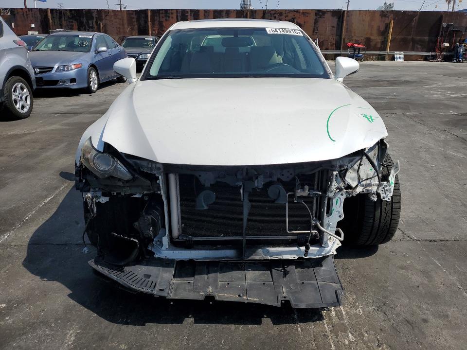 2015 Lexus Is მანქანა იყიდება აუქციონზე, vin: JTHBF1D21F5058797, აუქციონის ნომერი: 54149916