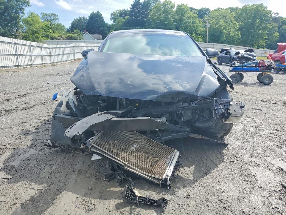 52566246 :رقم المزاد ، 5NPD74LF0HH143825 vin ، 2017 Hyundai Elantra مزاد بيع