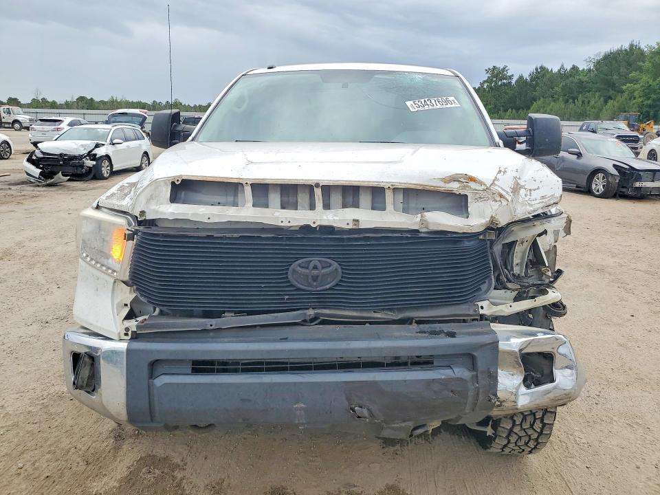 53437696 :رقم المزاد ، 5TFDW5F14GX557041 vin ، 2016 Toyota Tundra مزاد بيع