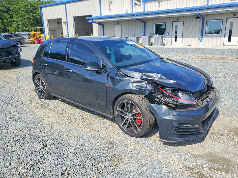 55202476 :رقم المزاد ، 3VW547AU9HM060532 vin ، 2017 Volkswagen Gti مزاد بيع