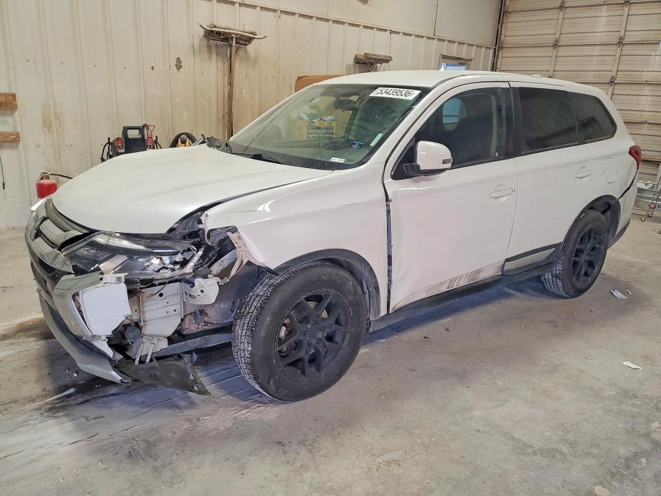 53439536 :رقم المزاد ، JA4AD3A30JZ028035 vin ، 2018 Mitsubishi Outlander مزاد بيع